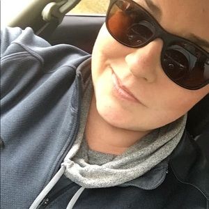 Meet your Posher, Jacqueline